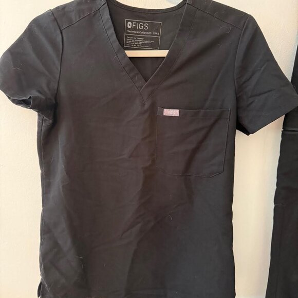 Figs Black Bundle XXS 1 Catarina Tops, 1 High Waist Zamora Bottom - Picture 4 of 7